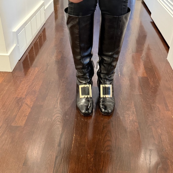 Roger Vivier Patent Leather Boots Size 39 - Picture 2 of 14